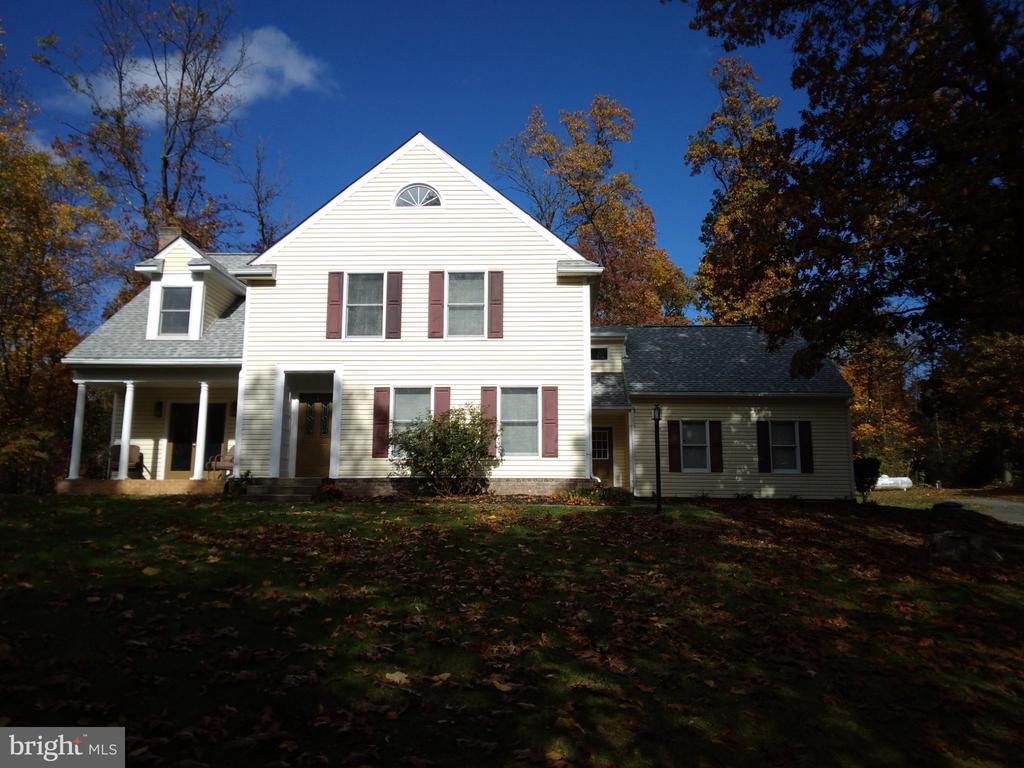 Foto del edificio - 241 Oak Hill Dr
