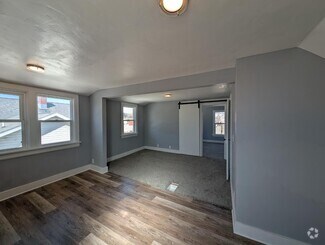 Building Photo - 2202 Jackson St