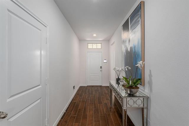 Foto del edificio - 11121 Canyon Oak St