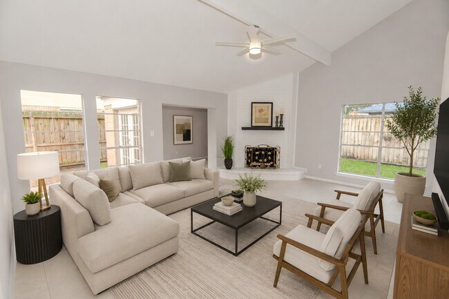 Building Photo - 6703 Stonewater