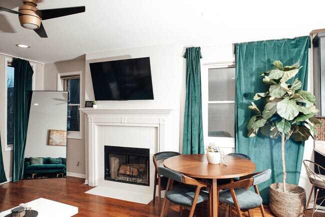 Foto del edificio - 4840 S Evans Ave