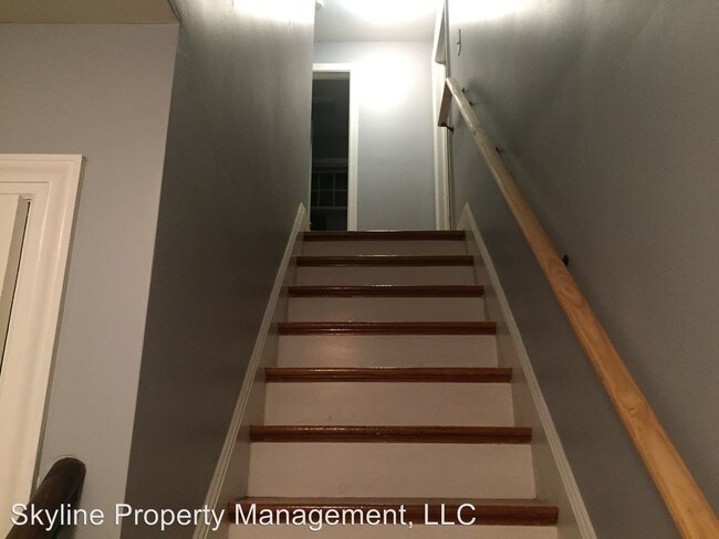 Building Photo - 3 br, 1 bath House - 106 Waverly Street