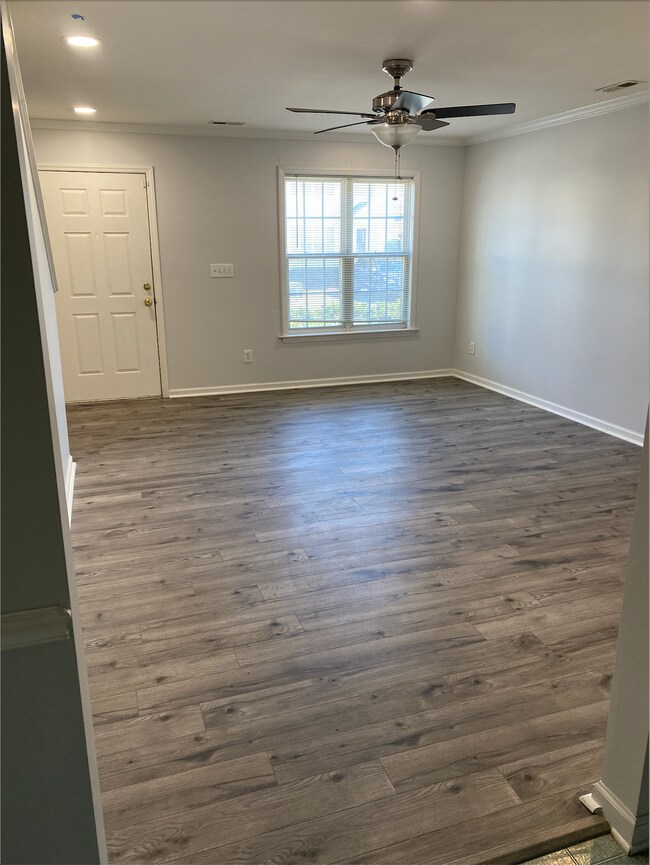 Foto del edificio - 2225 Turtle Point Dr