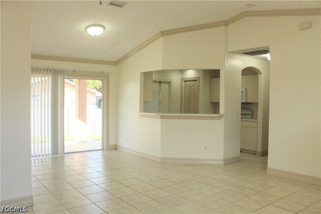 Foto del edificio - 106 W 5th St
