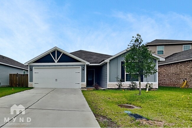 Building Photo - 10397 Sweetwater Creek Dr