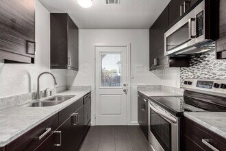 Building Photo - 3034 N 35th St