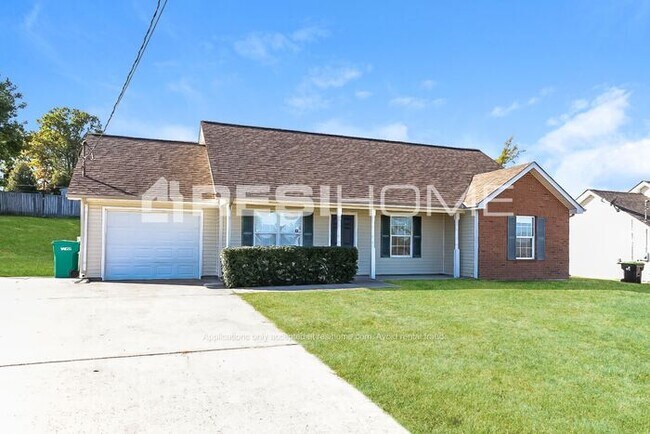 Foto del edificio - 1221 Akins Ridge Dr