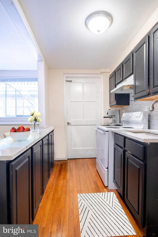 Foto del edificio - 1736 Pine St