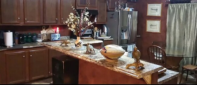 Foto del edificio - 2FS Road 214 Rd