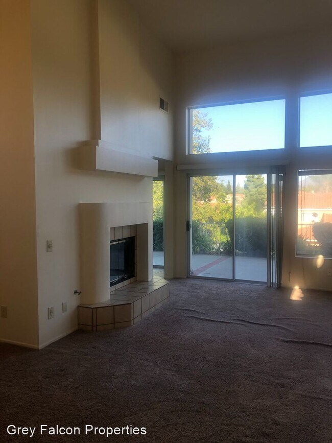 Building Photo - 3 br, 2 bath House - 15617 Royal Lytham Row