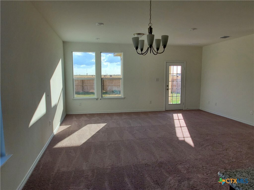 Foto principal - 4005 Woodside Dr