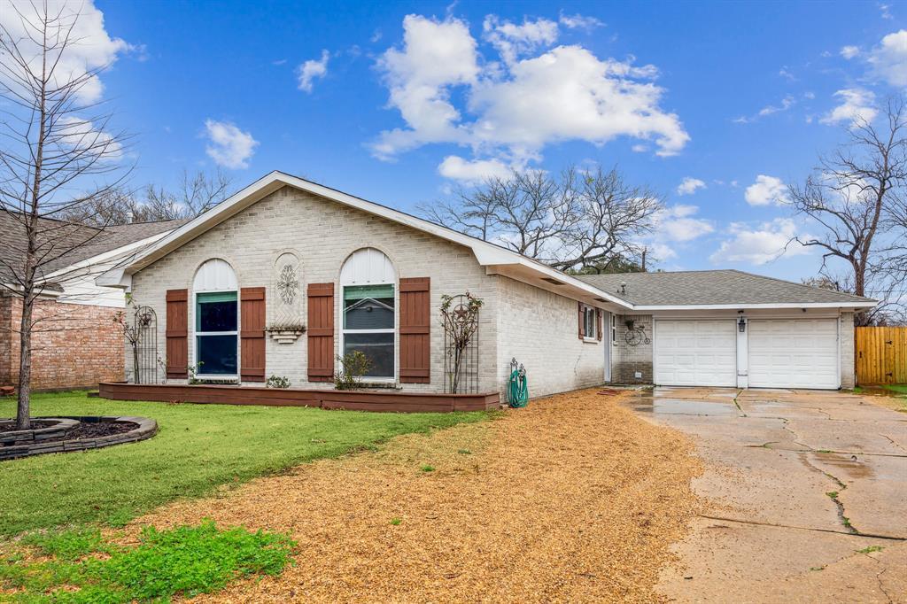 Primary Photo - 12038 White Cap Ln