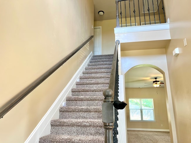 Foto del edificio - 2742 Misty Ivy Dr