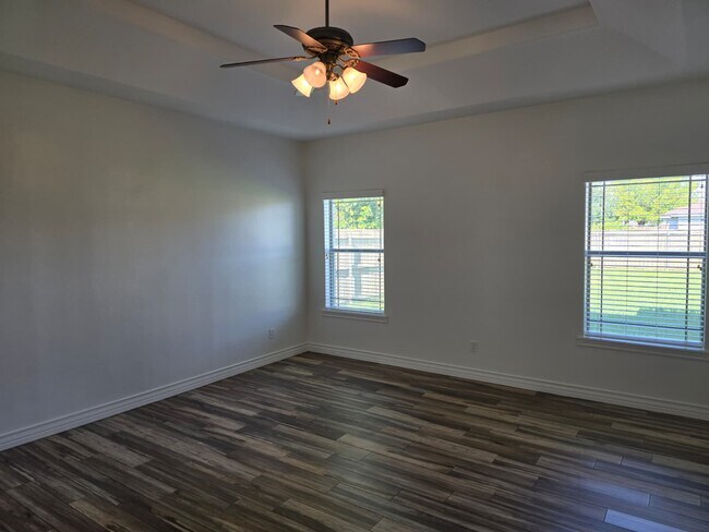Dormitorio principal - 904 Shawnee Bend Rd