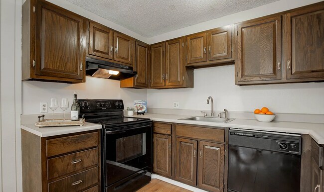 Building Photo - 3345 Chisholm Trl