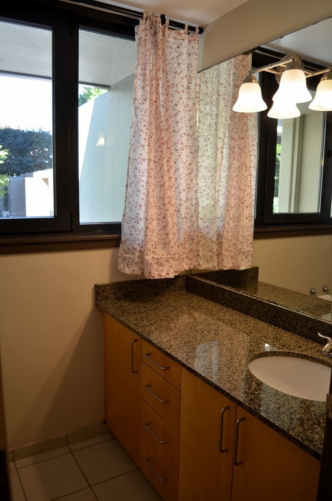 Foto del edificio - 255 SW Harrison St