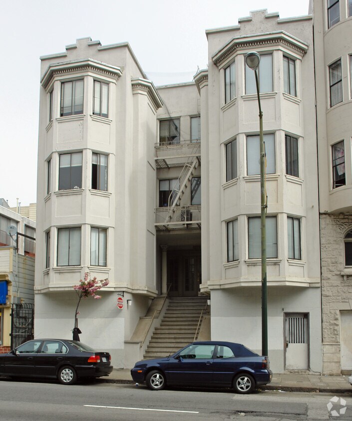 Primary Photo - 1166 Pine St