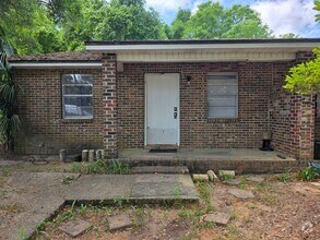 Building Photo - 6710 Gulley Ln