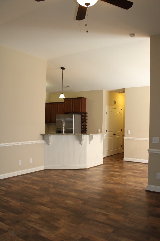 Foto del edificio - 2230 Sweet Bay Drive.
