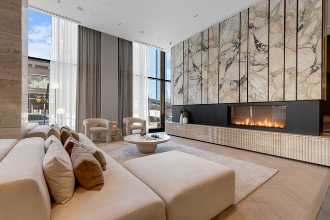 Building Photo - Finale Luxury Residences