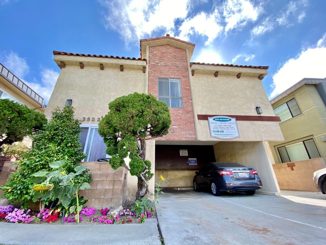 Foto principal - 3532 Keystone Av