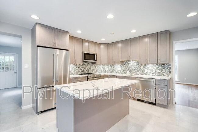 Foto del edificio - 7021 Whittier Blvd