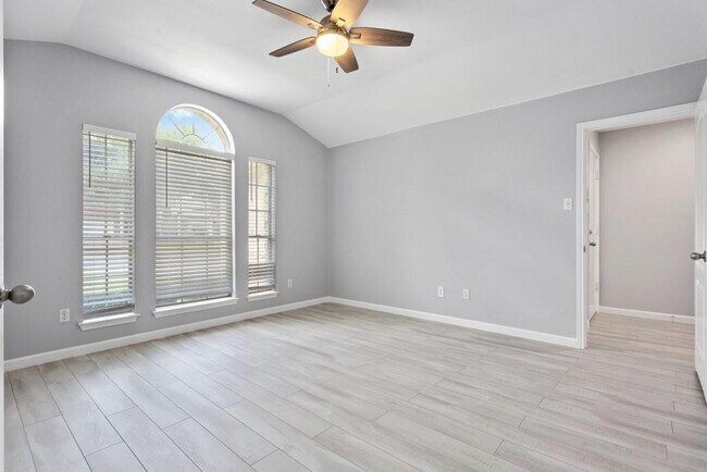 Building Photo - 4516 Chesney Ridge Dr