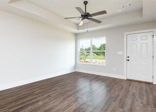 Building Photo - 6232 Burbank Crossing Loop