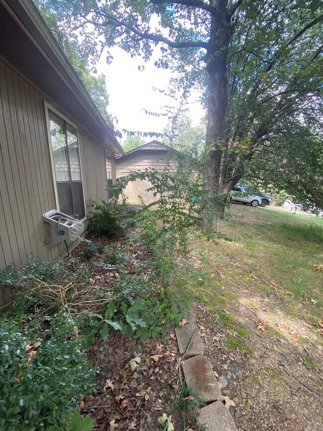 Building Photo - 14 Turtle Creek Ct
