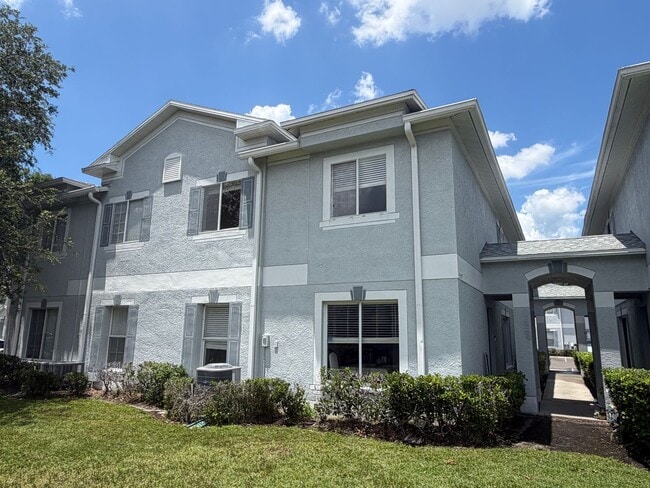 3 BEDROOM 2.5 BATHROOM in Waterside Community!! - 3 BEDROOM 2.5 BATHROOM in Waterside Community!! Apartment