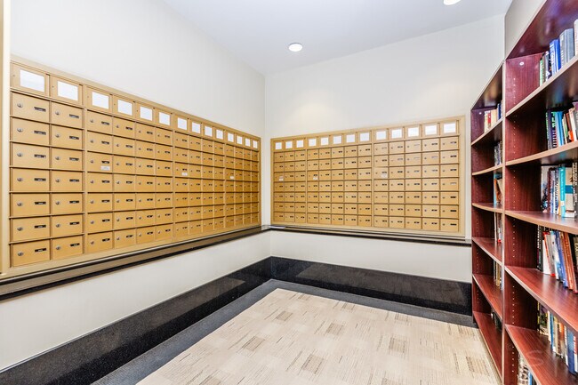 Foto del edificio - 345 N La Salle Dr