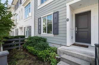 Building Photo - 8130 136A St