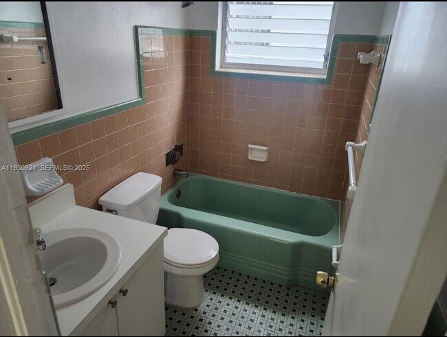 Foto del edificio - 501 77th St