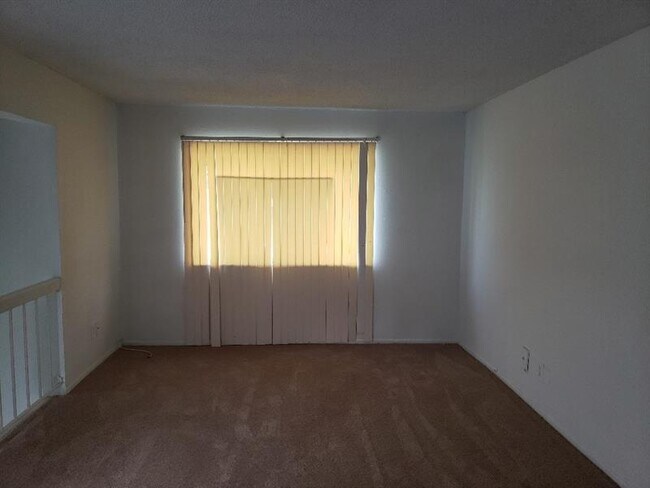 Building Photo - 2214 NW 59th Way