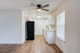 Primary Photo - 401 S Carroll St