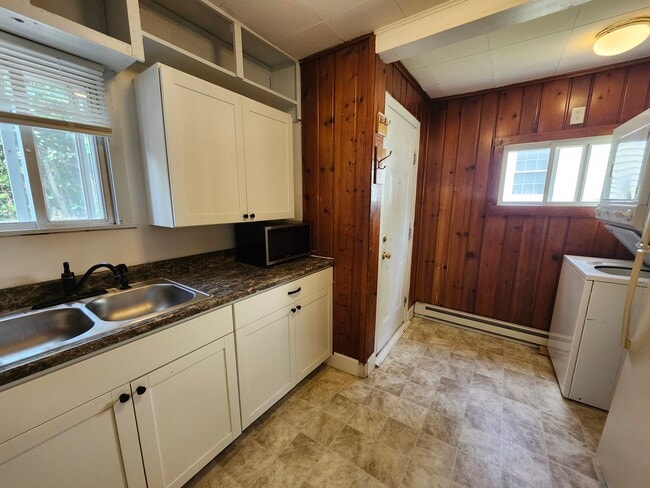 Foto del edificio - 815 9th Ave SE
