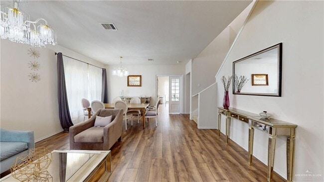 Foto del edificio - 1505 Candy Ln