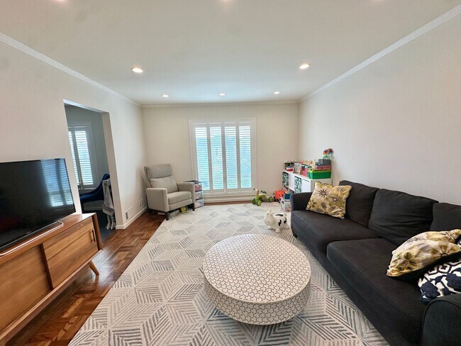 Foto del edificio - Lovely 3bd/2bth Home in The Sunset
