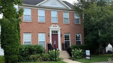 Building Photo - 6004 Abernethy Ln