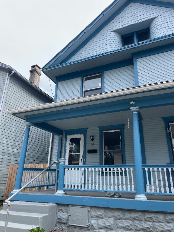 Primary Photo - 54 Vine St