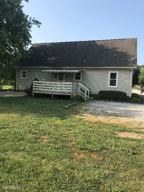 Building Photo - 5 br, 3 bath House - 1107 Weaver Farm