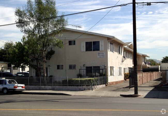 Building Photo - The Coldwater Apartments