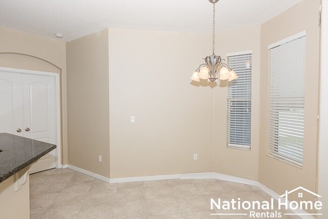 Building Photo - Marvelous Home in Spring Hill, Florida!