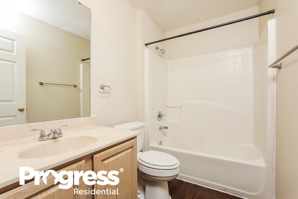 Building Photo - 4327 Stonefield Dr