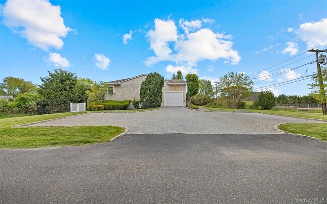 Building Photo - 58 Bayfield Ln