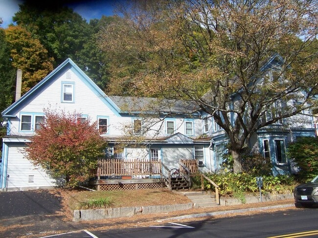 Building Photo - 40 Main St