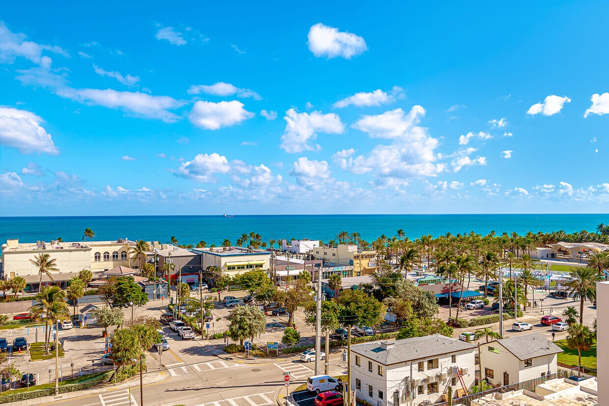 200 S Birch Rd, Fort Lauderdale, FL 33316 Condo for Rent in Fort