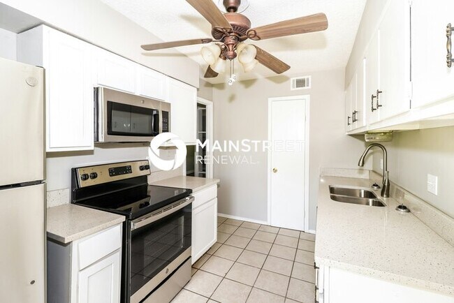 Foto del edificio - 3 Bedroom Pet-Friendly Home in Memphis, TN with Main Street Renewal