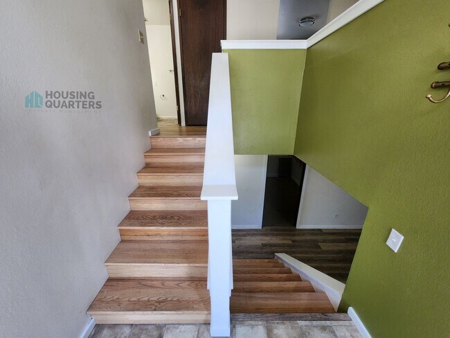 Foto del edificio - Single family home with large back yard!