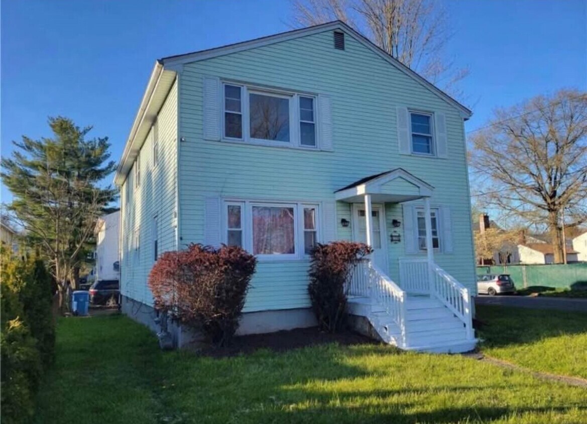 Foto principal - 150 Judd Ave